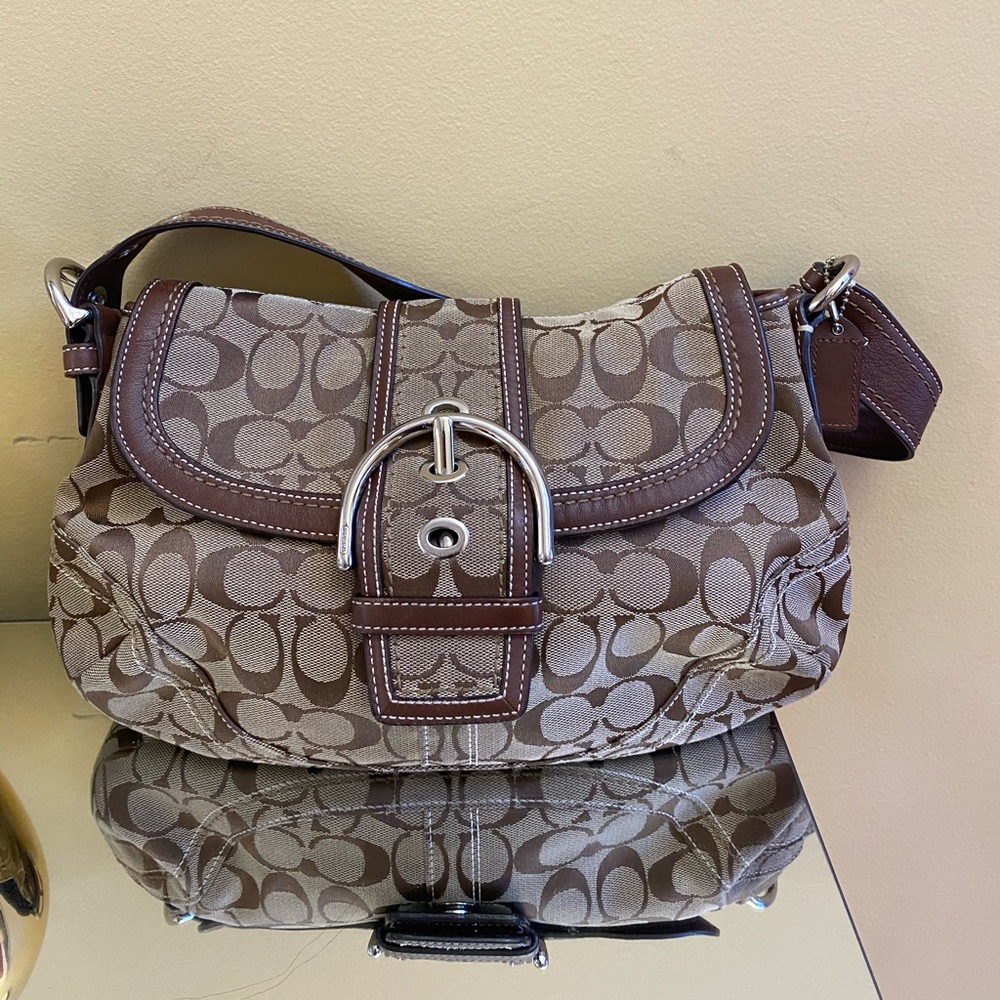 Coach shoulder bag